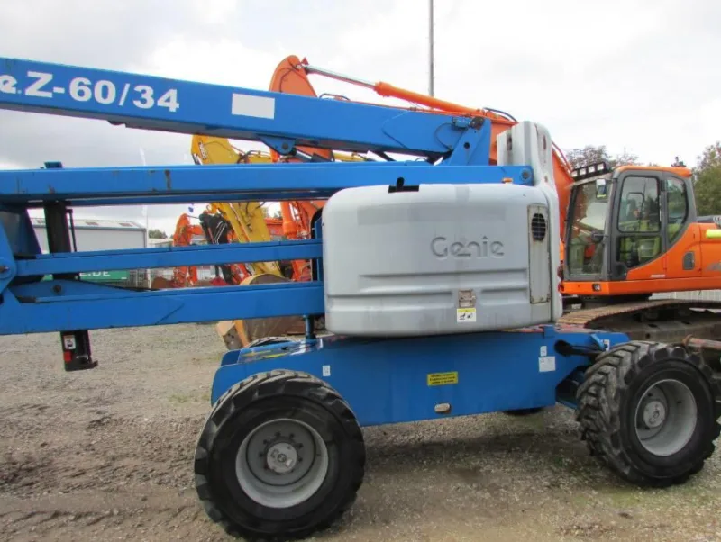 xe-nang-z-boom-genie-z-60-34-20m-lam-viec-3
