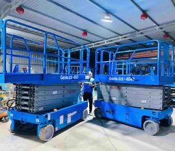 xe nâng người 14m genie 4047